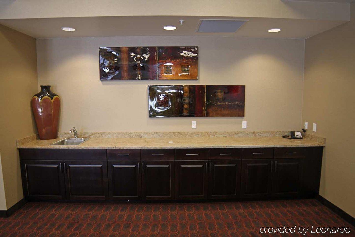 Hampton Inn & Suites Grand Forks Eksteriør billede